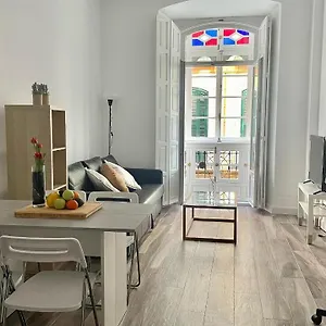 Apartment Cool Center 