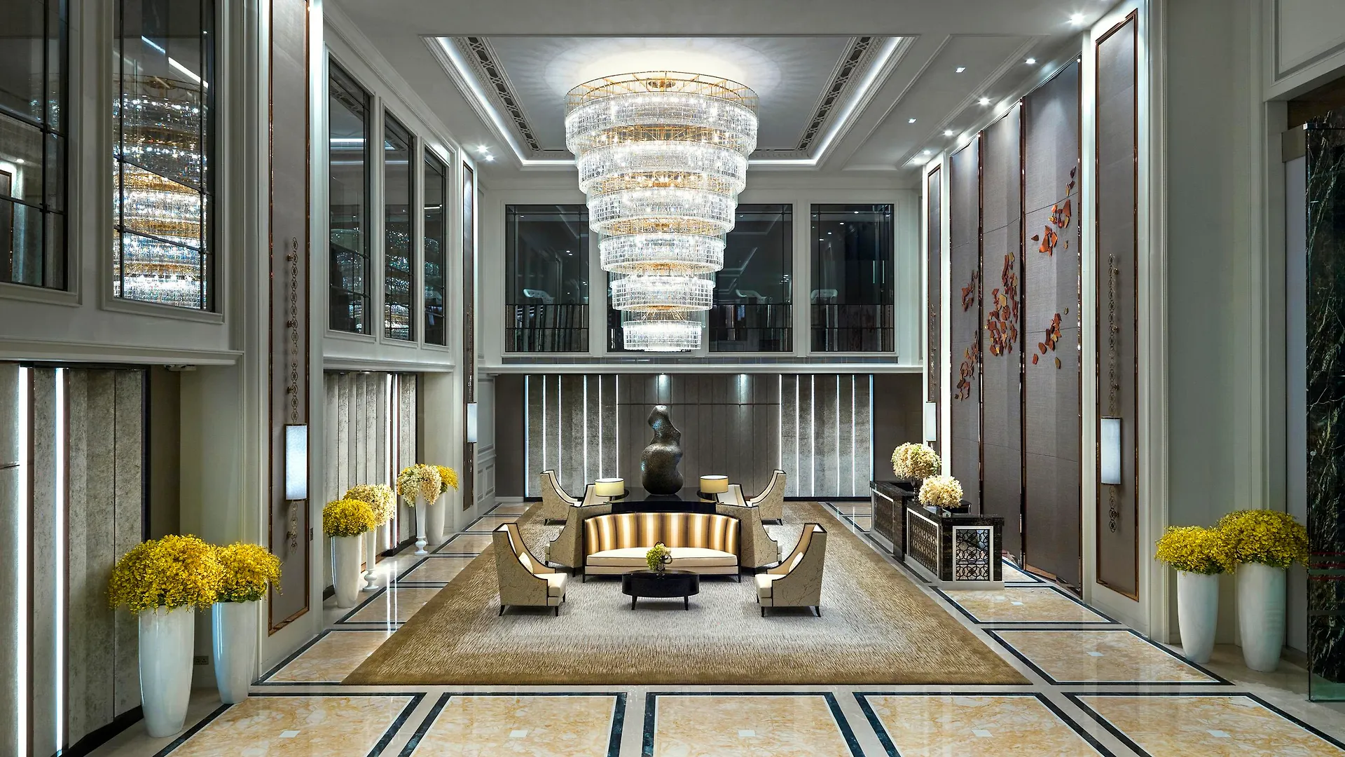 The Olympian Hong Kong Hotel 5*,